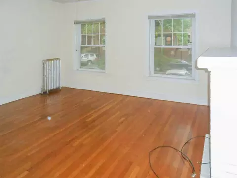 1825 W Foster Ave, Chicago, IL 60640
