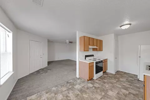 2 Emerald Way, Franklin, OH 45005 photo 6