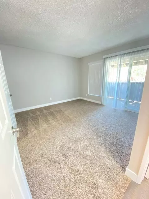 Oakpoint Apartments, Carmichael, CA 95608 photo 5