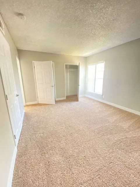 Oakpoint Apartments, Carmichael, CA 95608 photo 2