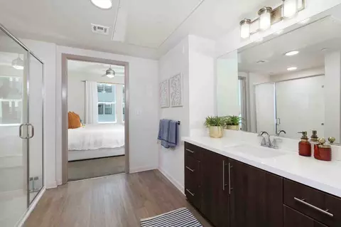 318 W Wilson Ave, Glendale, CA 91203 photo 25