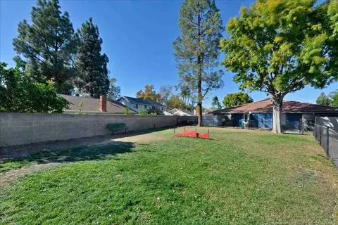 3900 Fir Tree Dr, Riverside, CA 92505 photo 14