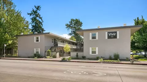 1201 S Cloverdale St, Seattle, WA 98108