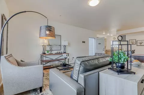 2652 W 15th Ave, Kennewick, WA 99337