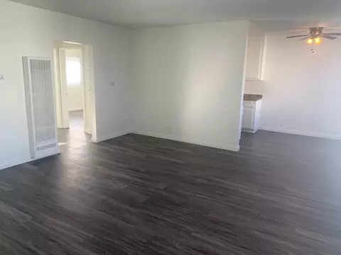 7329 Richfield St, Paramount, CA 90723 photo 5