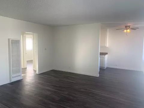 7329 Richfield St, Paramount, CA 90723 photo 2