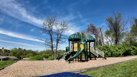 2682 Lafeuille Cir, Cincinnati, OH 45211 photo 27