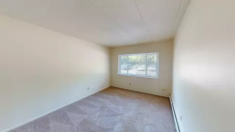 2682 Lafeuille Cir, Cincinnati, OH 45211 photo 2