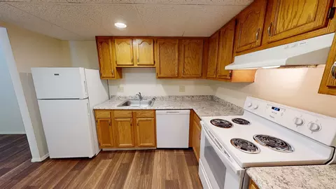 2682 Lafeuille Cir, Cincinnati, OH 45211 photo 3