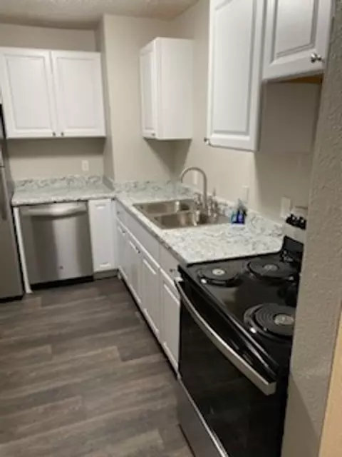 2701 S Emporia St, Wichita, KS 67216