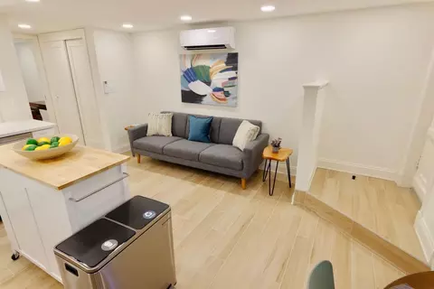 1503 Vermont Ave NW, Washington, DC 20005 photo 4