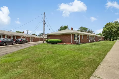 2201 London Ave, Lincoln Park, MI 48146