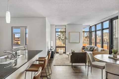 555 W Kinzie St, Chicago, IL 60654 photo 11