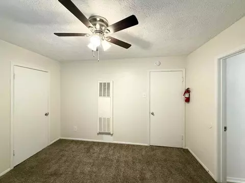 3629 N Macgregor Way, Houston, TX 77004 photo 8