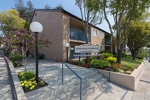 22160 Center St, Castro Valley, CA 94546