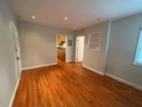 1004 12 E Chevy Chase Dr, Glendale, CA 91205