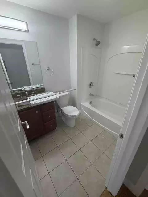 11 Vila St, Haverhill, MA 01832 photo 4