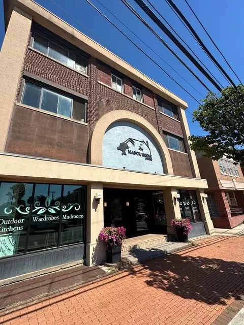 315 Market St, Lemoyne, PA 17043