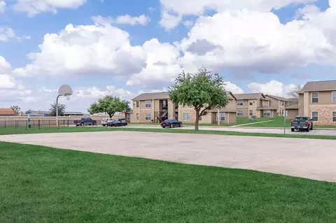 409 Riverhill Loop, Laredo, TX 78046 photo 11