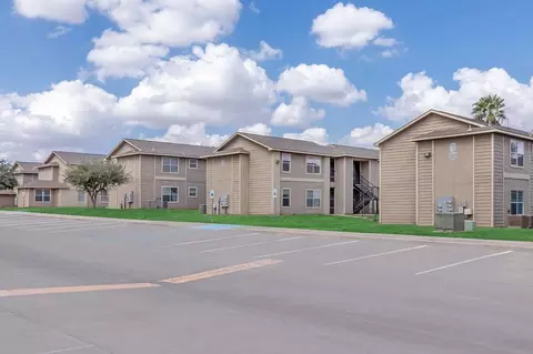 409 Riverhill Loop, Laredo, TX 78046 photo 16