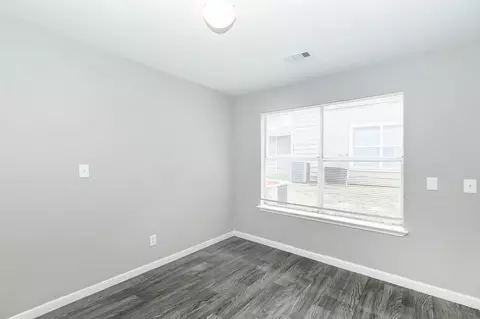 409 Riverhill Loop, Laredo, TX 78046 photo 40