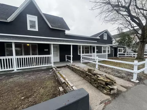334 N Main St, Old Forge, PA 18518