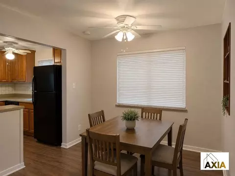 3250 Cherry St, Denver, CO 80207 photo 2