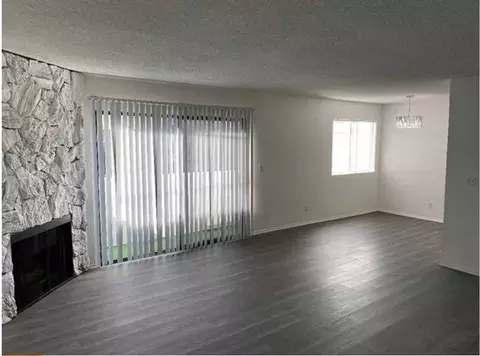 10926 Huston St, Los Angeles, CA 91601