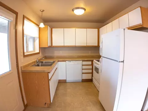 Damon St. And Sterling Dr. Condos, Eau Claire, WI 54701