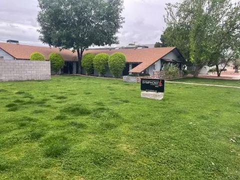 1920 W Berridge Ln, Phoenix, AZ 85015