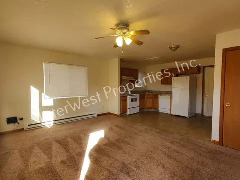 2622 SE 84th Ave, Portland, OR 97266