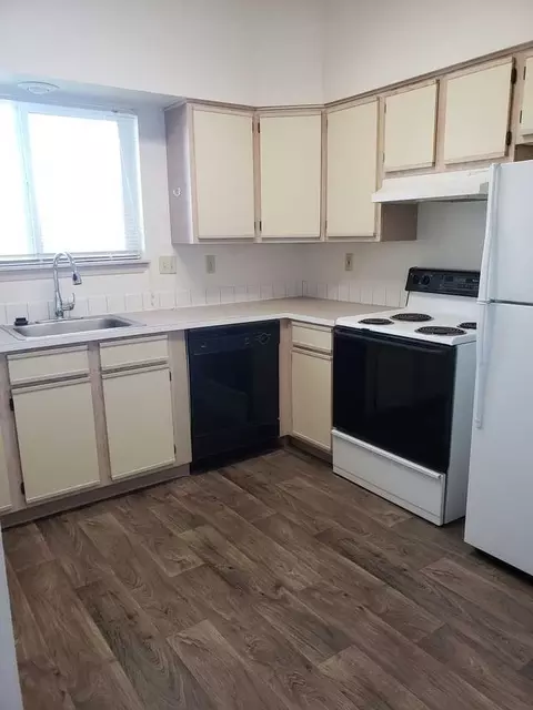 808 Pool St, Eugene, OR 97401 photo 39