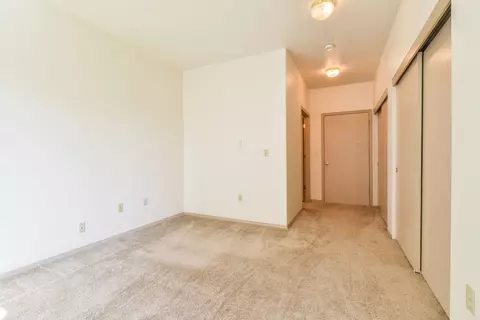 808 Pool St, Eugene, OR 97401 photo 4