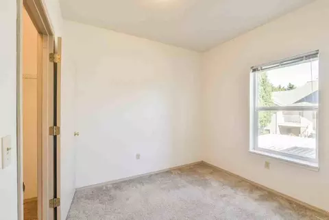 808 Pool St, Eugene, OR 97401 photo 32