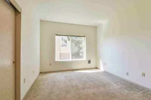 808 Pool St, Eugene, OR 97401 photo 17
