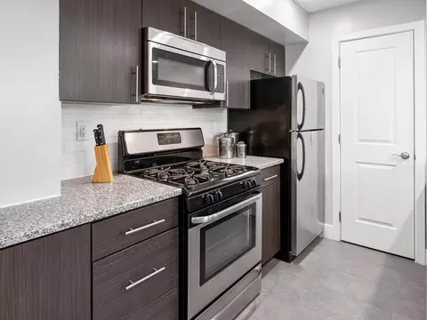 209 Rock St, Philadelphia, PA 19128