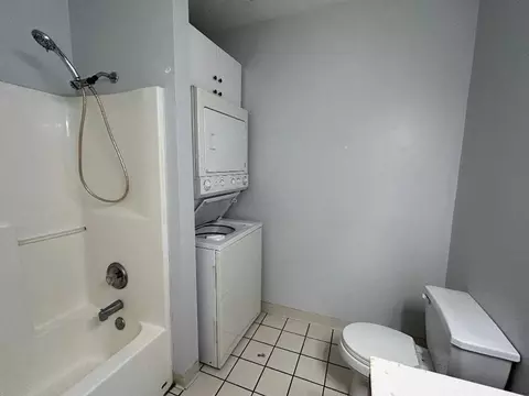 250 W Main St, Johnson City, TN 37604