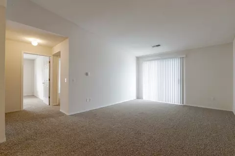 7472 157th St W, Apple Valley, MN 55124