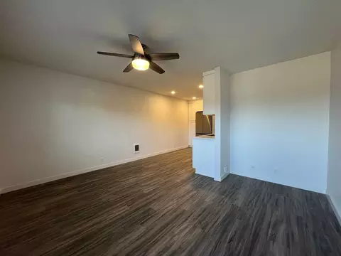 1749 N Vulcan Ave, Encinitas, CA 92024 photo 2