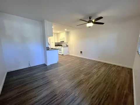 1749 N Vulcan Ave, Encinitas, CA 92024