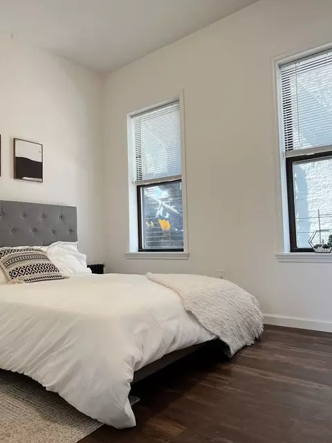2403 Cambreleng Ave, New York, NY 10458