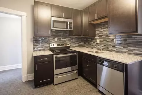 3902 Lindell Blvd, Saint Louis, MO 63108