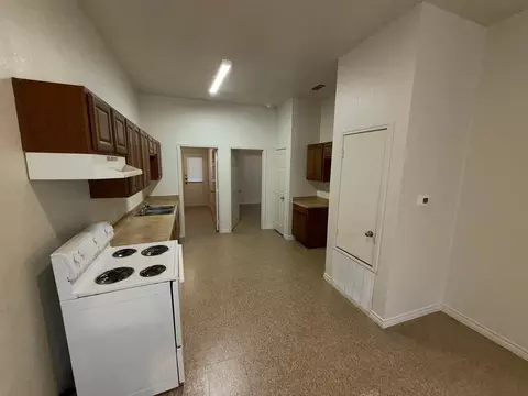 1408 S 5th St, Temple, TX 76504