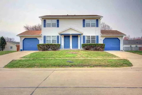 2523 Leeper Dr, Champaign, IL 61822