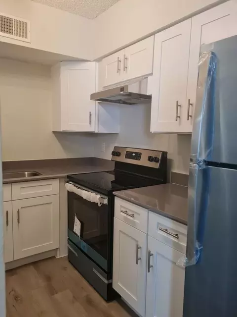 6702 N 17th Ave, Phoenix, AZ 85015 photo 2