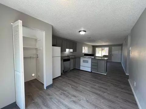 720 SE 187th Ave, Portland, OR 97233