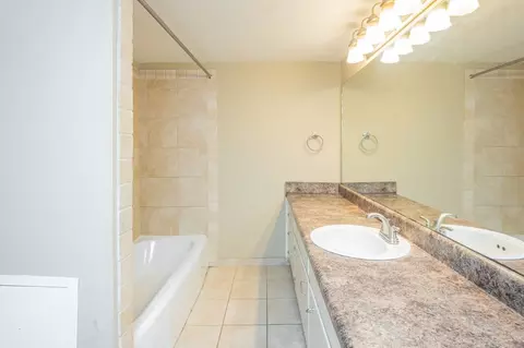 1300 Altamont Way, Birmingham, AL 35205 photo 3