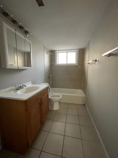 3404 Shagbark Rd, Louisville, KY 40216