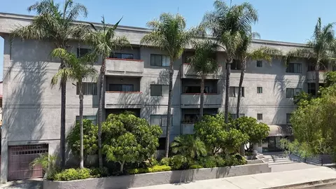 4706 Sepulveda Blvd, Los Angeles, CA 91403