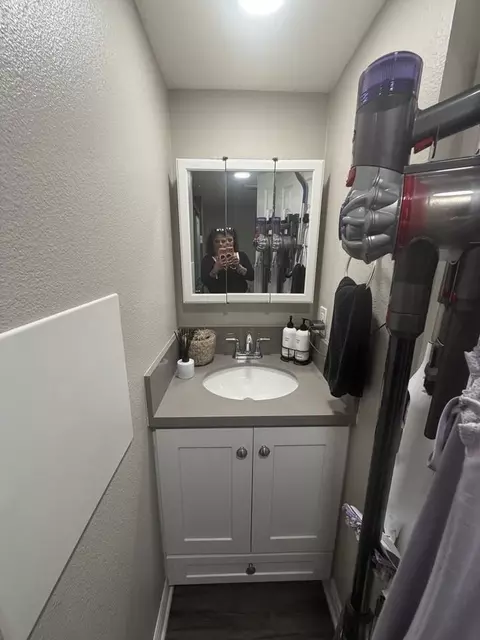 374 Cypress Dr, Laguna Beach, CA 92651 photo 3
